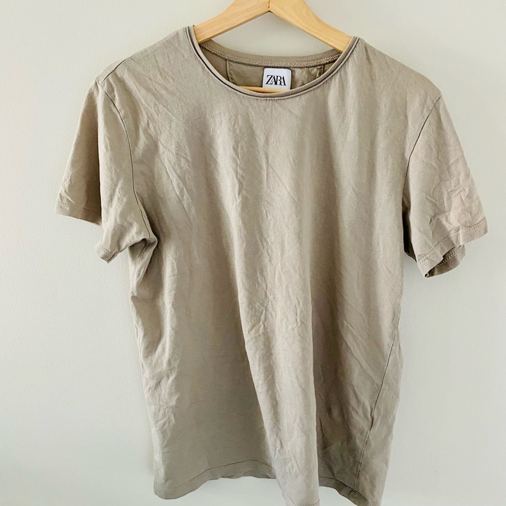 Zara Deluxe Simple Cotton T Shirt Size M
